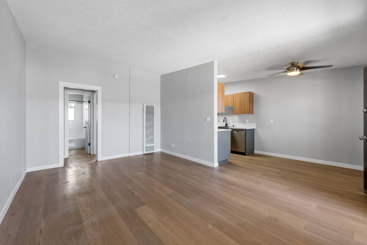 Apartment for rent at 1959-1961 Maple Ave, Costa Mesa, CA 92627