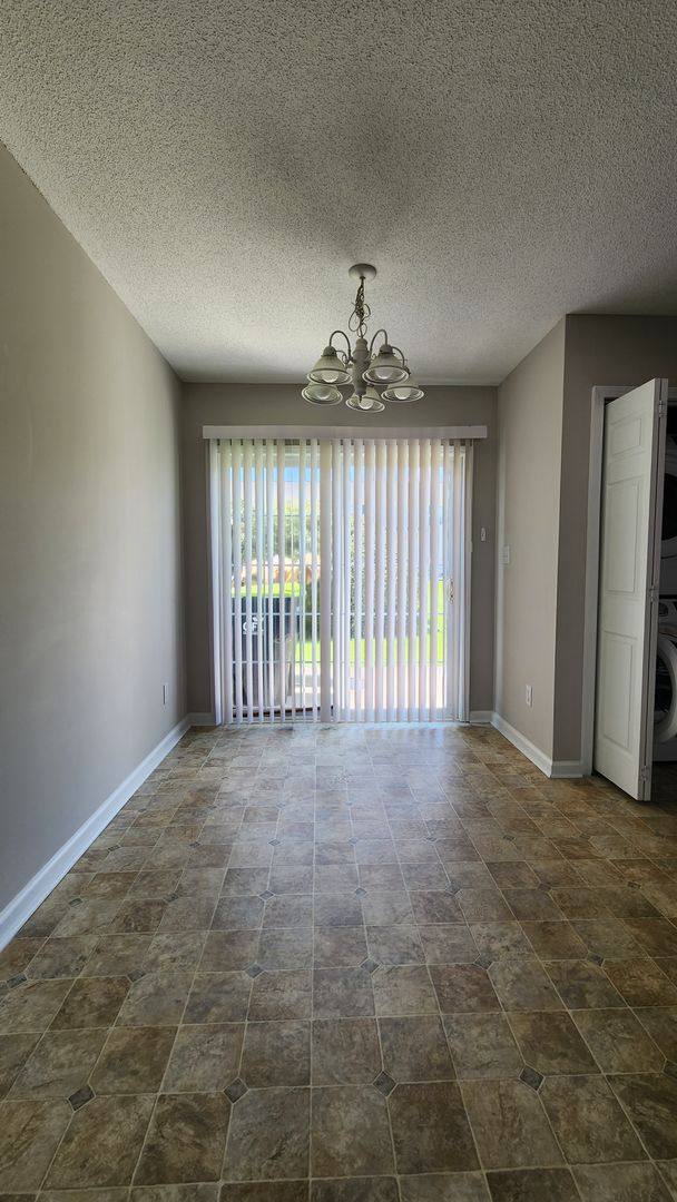 Townhouse for rent at 87 Century Court, Swansboro, NC 28584