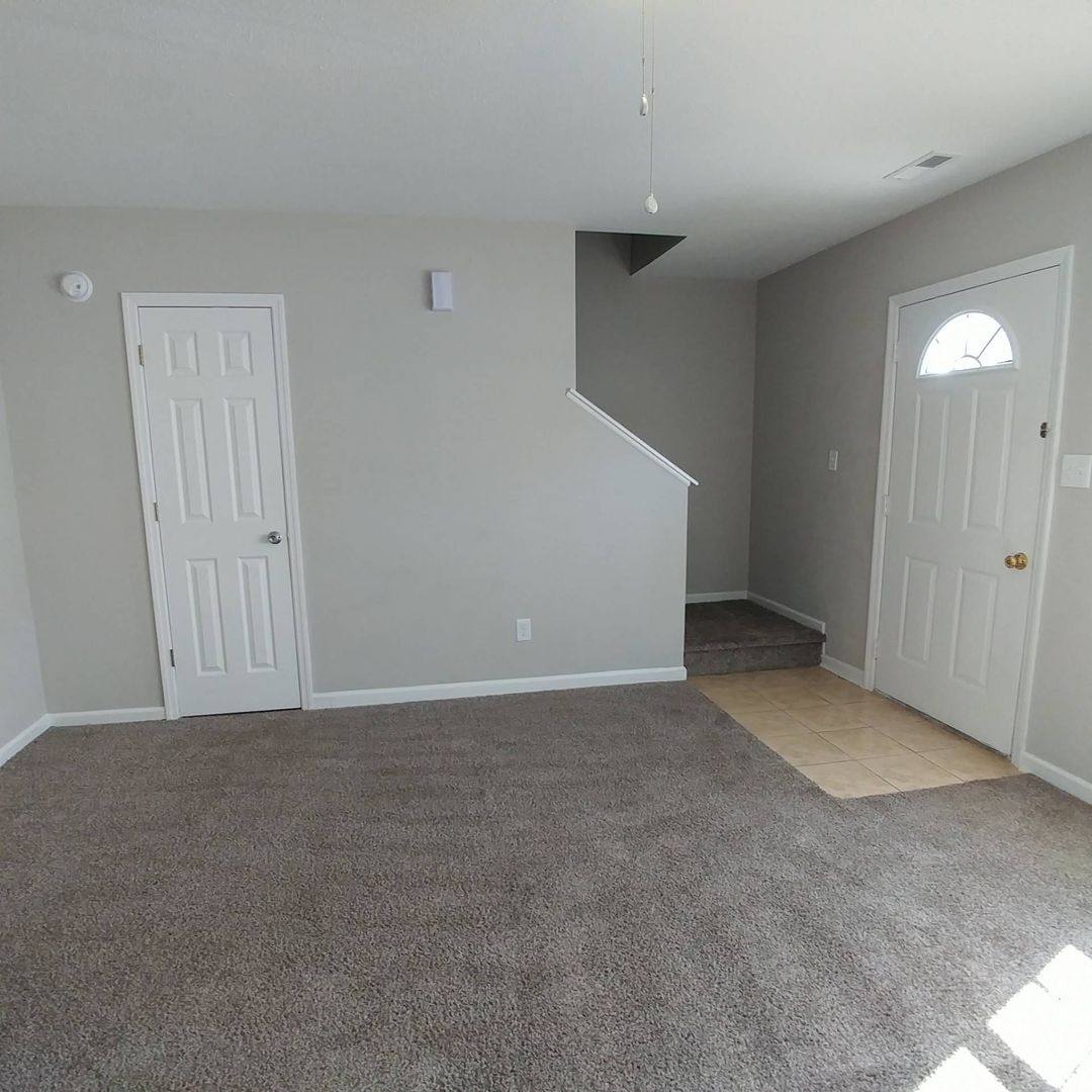Townhouse for rent at 87 Century Court, Swansboro, NC 28584