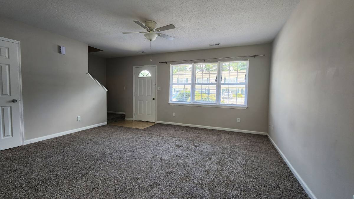 Townhouse for rent at 87 Century Court, Swansboro, NC 28584