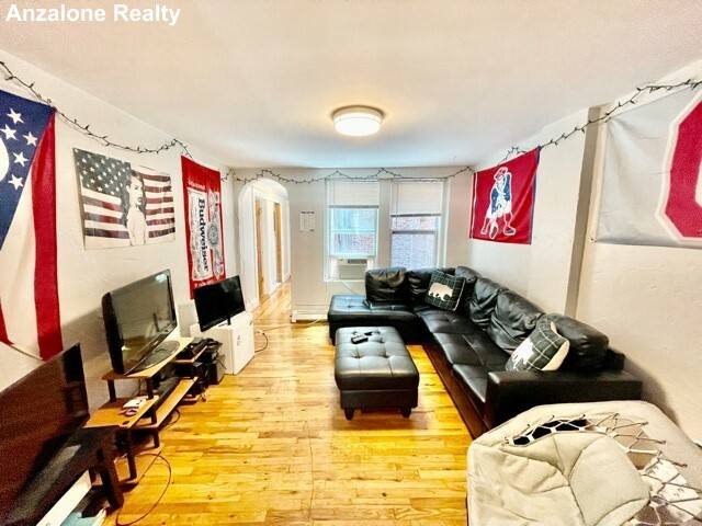 Apartment for rent at 109 Salem #2, Boston, MA 02113