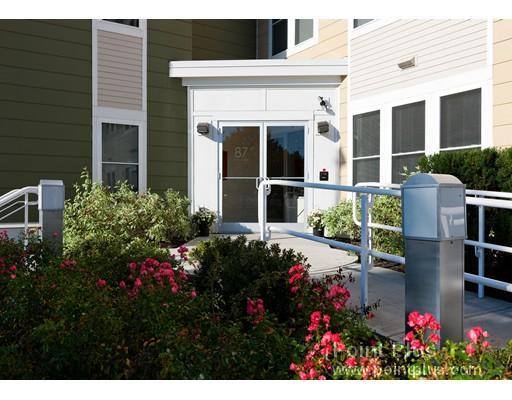 Apartment for rent at 87 New St #211, Cambridge, MA 02138