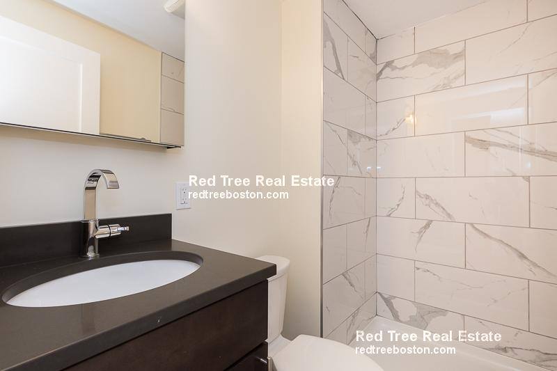 Apartment for rent at 9-11 Rock Valley Ave #2, Saugus, MA 01906