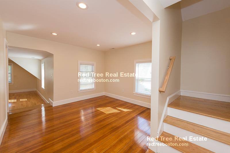Apartment for rent at 9-11 Rock Valley Ave #2, Saugus, MA 01906