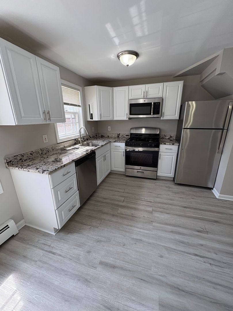 Apartment for rent at 84 Cabot St, Beverly, MA 01915