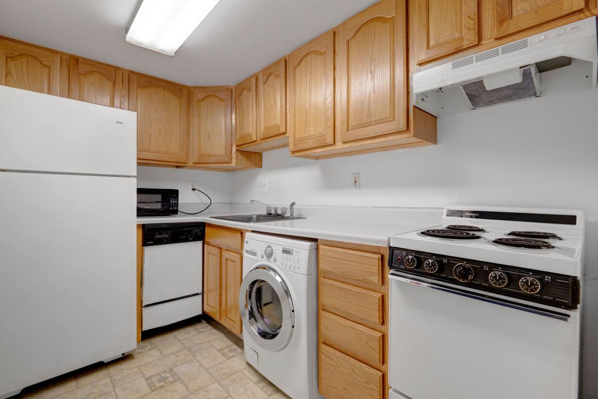 Apartment for rent at 1603 Corcoran St NW #A, Washington, DC 20009