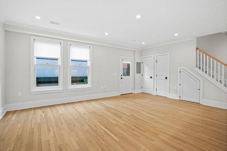 Condo for rent at 1314 Vermont Ave NW #7, Washington, DC 20005