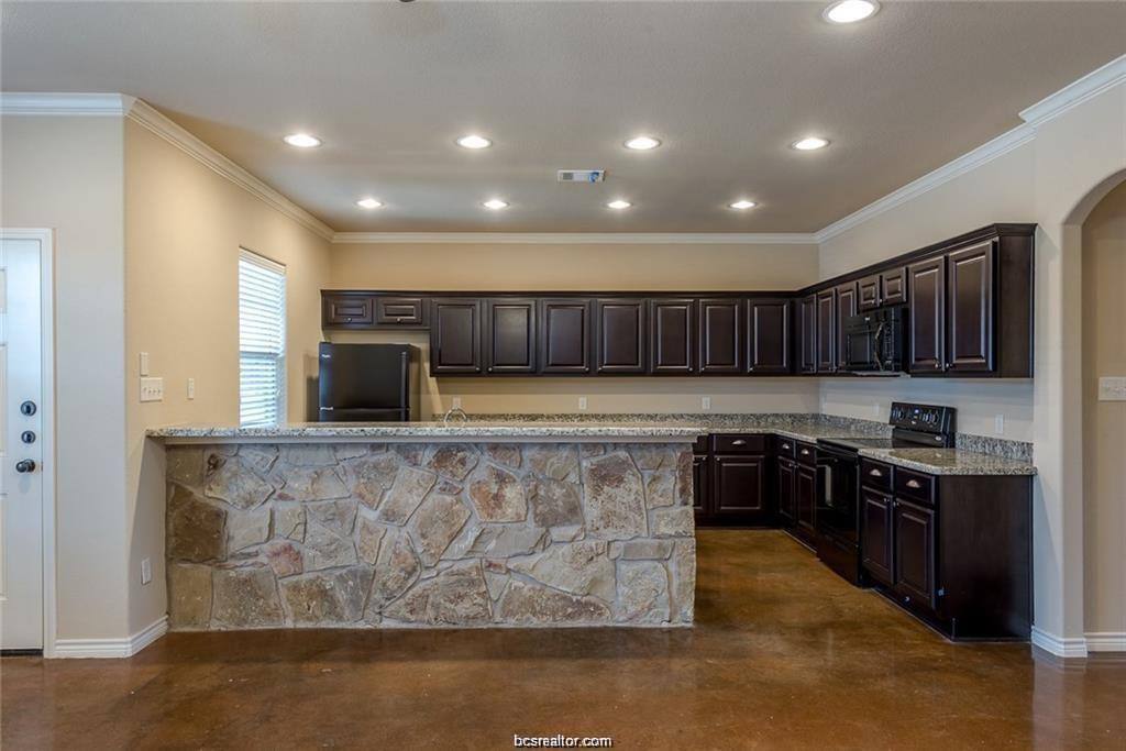 Townhouse for rent at 421 Baby Bear Dr #421, College Station, TX 77845