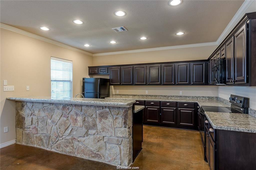 Townhouse for rent at 421 Baby Bear Dr #421, College Station, TX 77845
