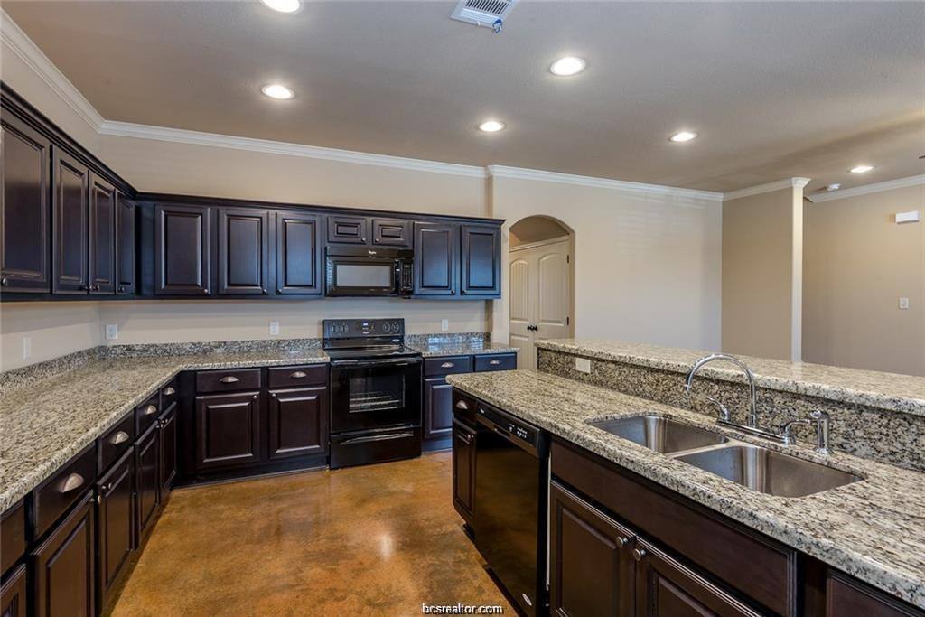 Townhouse for rent at 421 Baby Bear Dr #421, College Station, TX 77845