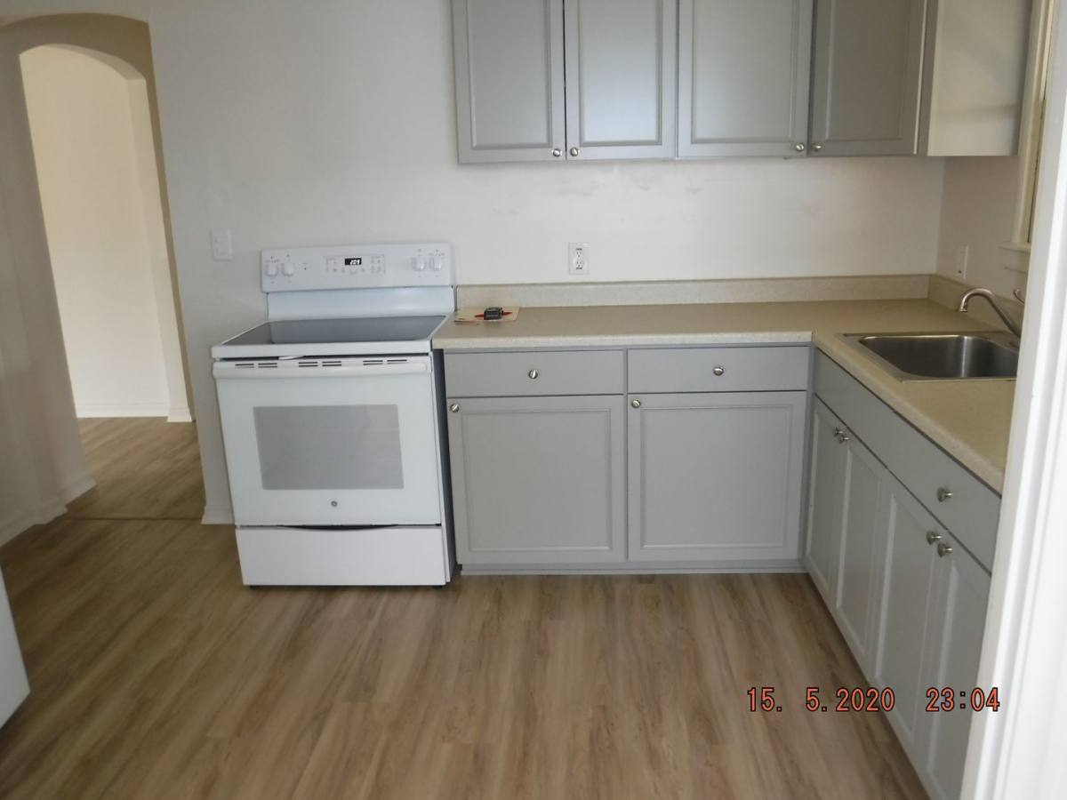 House for rent at 910 King St, Medford, OR 97501