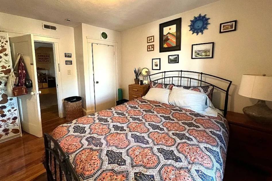 Apartment for rent at 223 Summer St #3L, Somerville, MA 02143