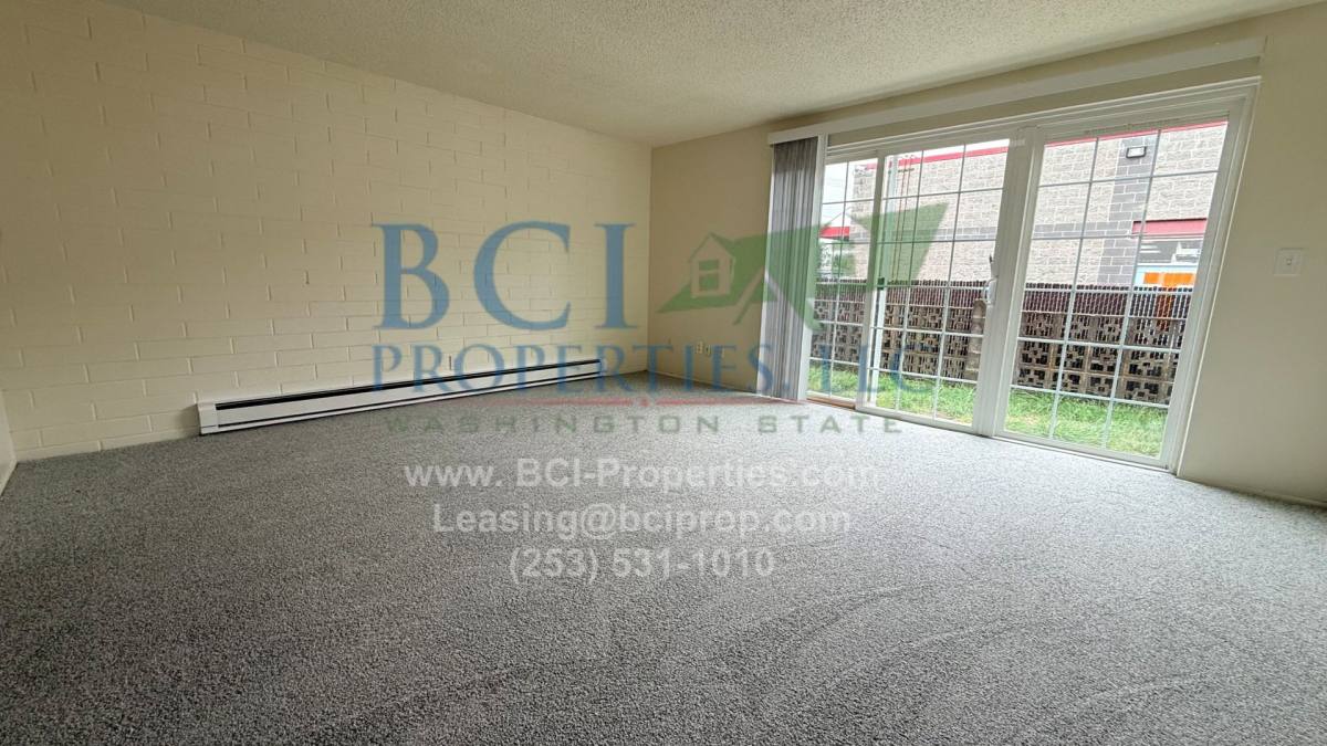 Townhouse for rent at 8624 Pacific Ave, Tacoma, WA 98444