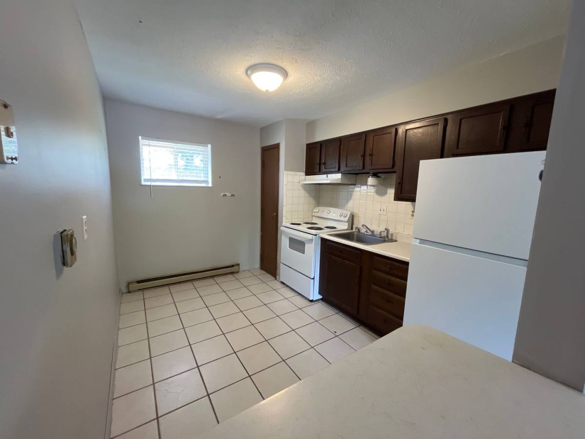 Apartment for rent at 512 9th Ave, Parkersburg, WV 26101