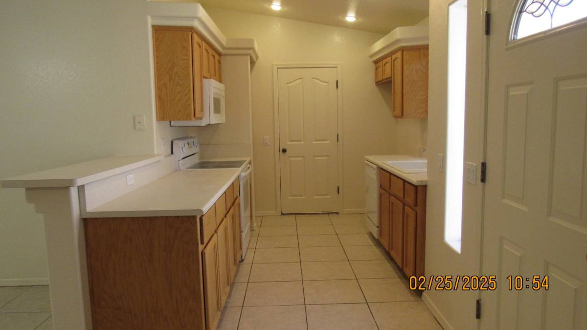 Townhouse for rent at 2759 Palisades Dr, Lake Havasu City, AZ 86406