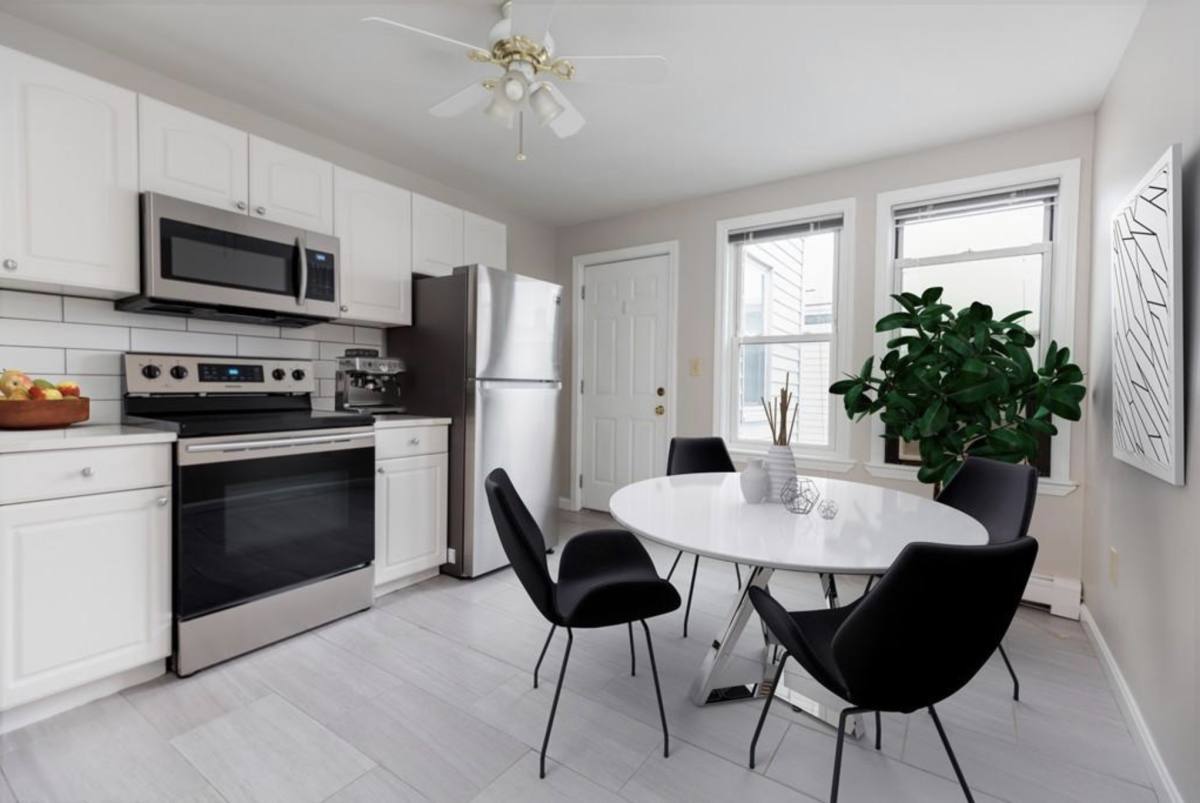 Apartment for rent at 15 Aspinwall Ave #4, Brookline, MA 02446