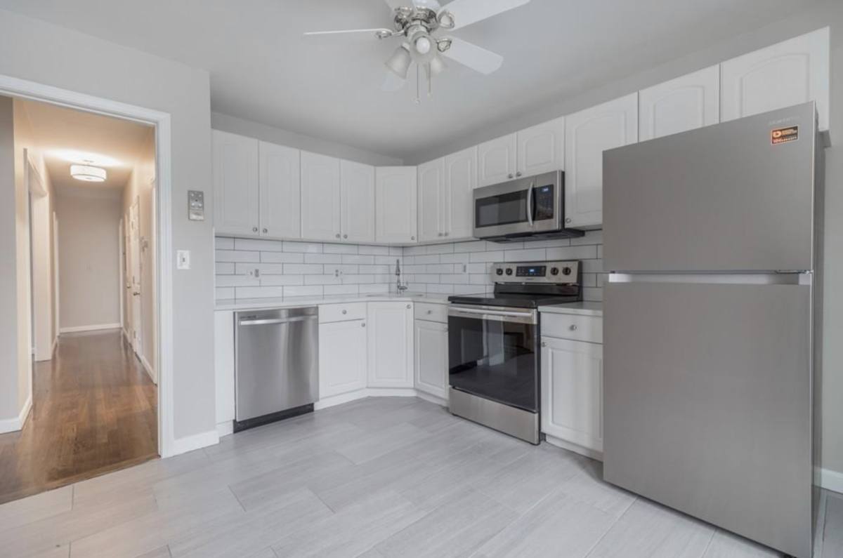 Apartment for rent at 15 Aspinwall Ave #4, Brookline, MA 02446
