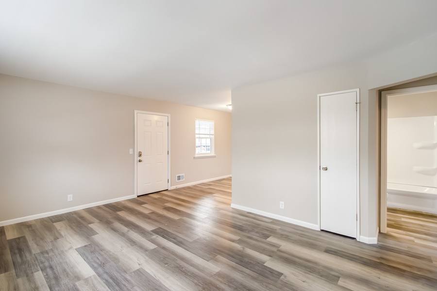 Apartment for rent at 492 E Merrill Ave #4, Fond Du Lac, WI 54935