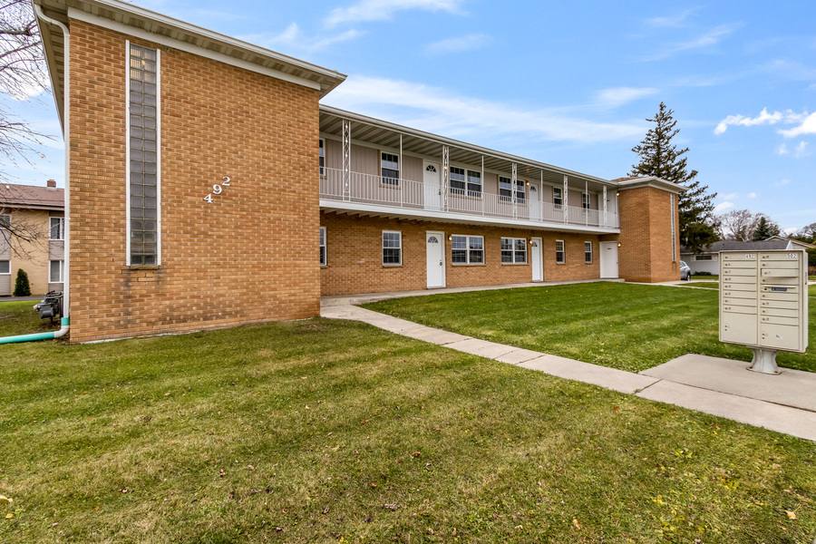 Apartment for rent at 492 E Merrill Ave #4, Fond Du Lac, WI 54935