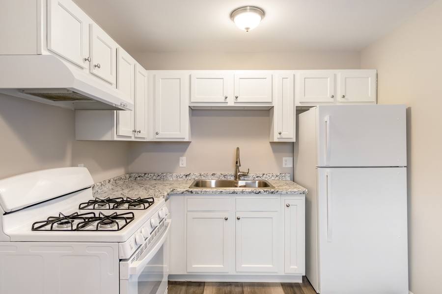 Apartment for rent at 492 E Merrill Ave #4, Fond Du Lac, WI 54935
