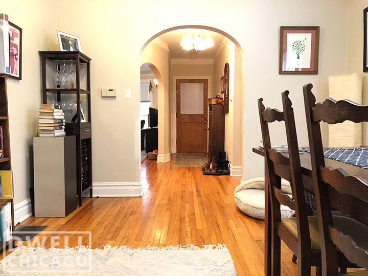 Apartment for rent at 930 W Gunnison #1, Chicago, IL 60640