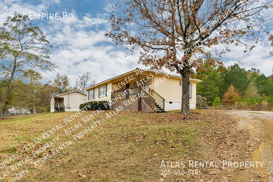 House for rent at 917 Empire Rd, Sumiton, AL 35148