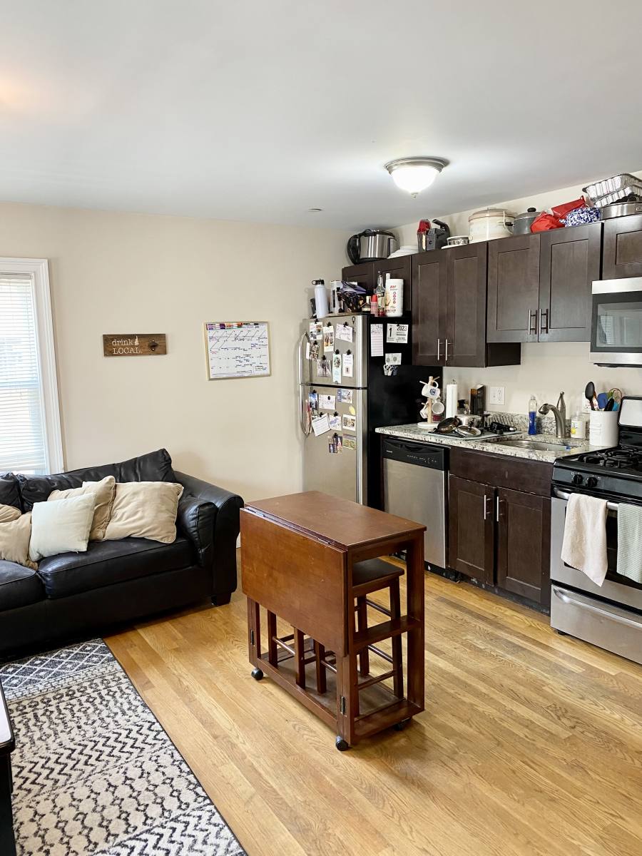 Apartment for rent at 171 Thorndike #1, Cambridge, MA 02141