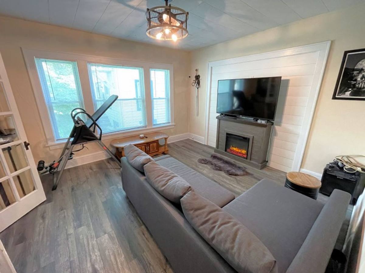 Apartment for rent at 11 N Spooner St, Madison, WI 53726