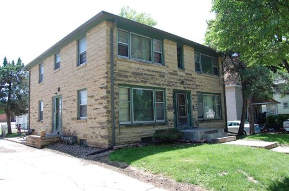 Apartment for rent at 3123 P St, Lincoln, NE 68503