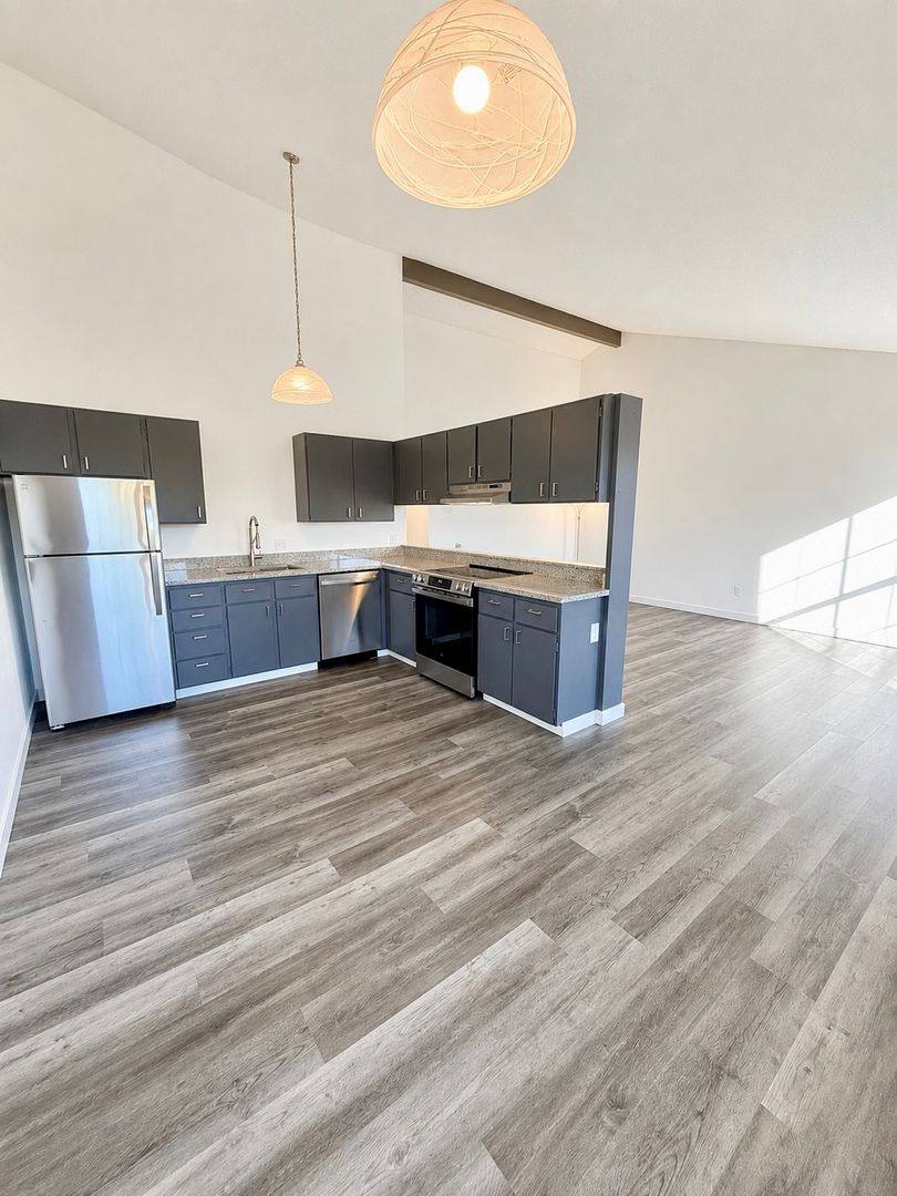 Apartment for rent at 401 2nd St, Hoquiam, WA 98550