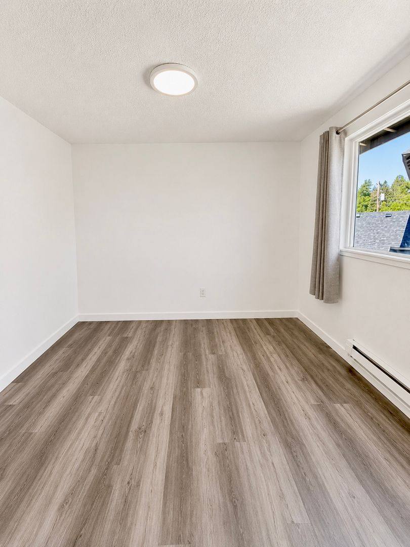 Apartment for rent at 401 2nd St, Hoquiam, WA 98550