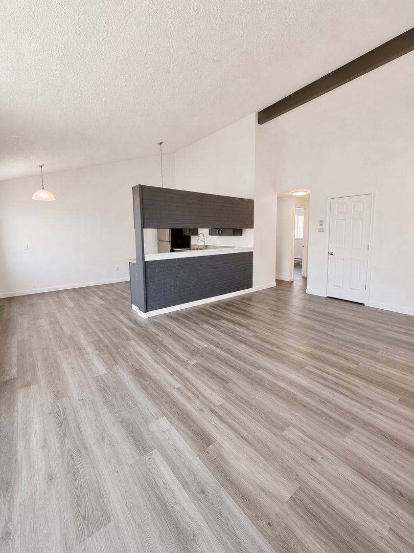 Apartment for rent at 401 2nd St, Hoquiam, WA 98550