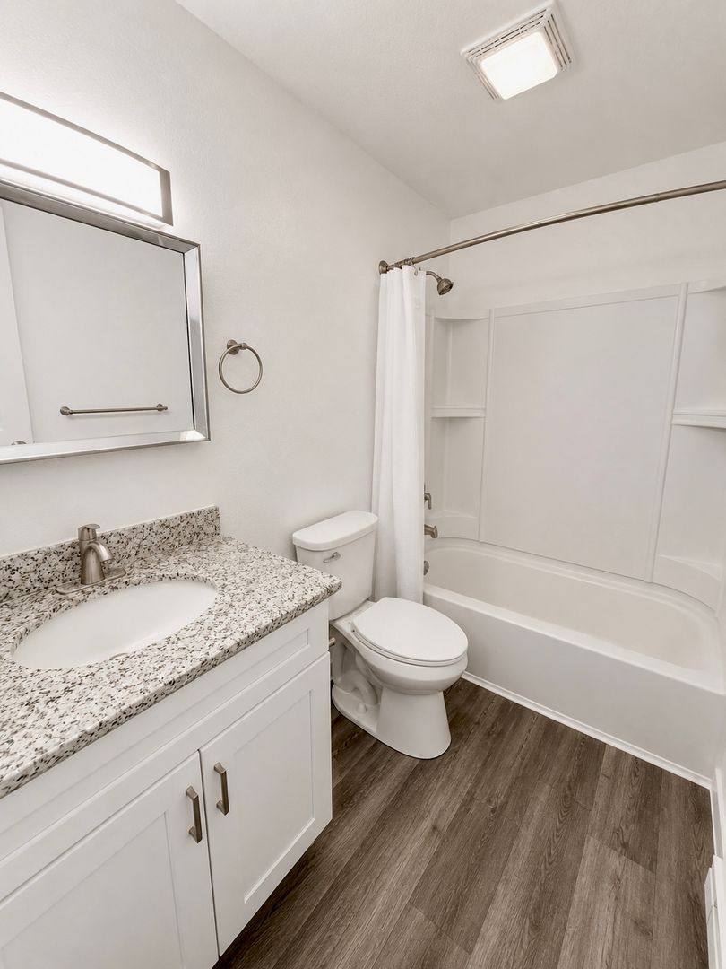 Apartment for rent at 401 2nd St, Hoquiam, WA 98550