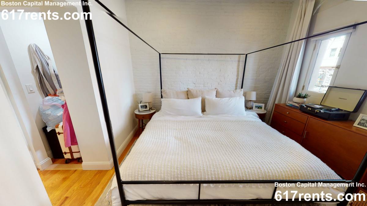 Apartment for rent at 27 Bowdoin St #1B, Boston, MA 02114