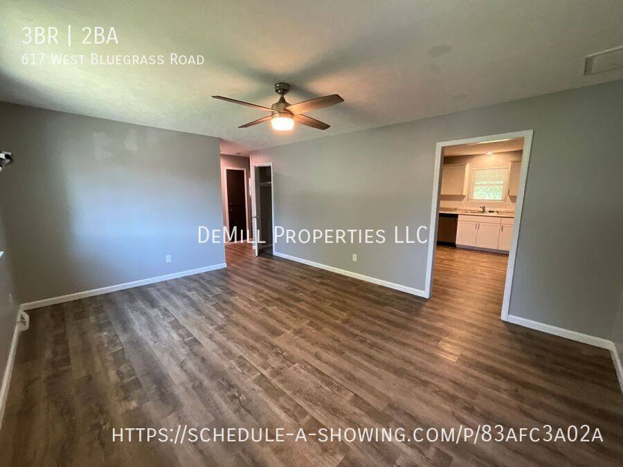 House for rent at 617 W Bluegrass Rd, Strafford, MO 65757