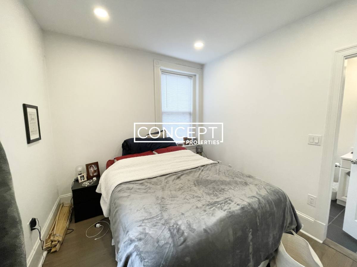Apartment for rent at 7 Myrtle St #8CP, Boston, MA 02114