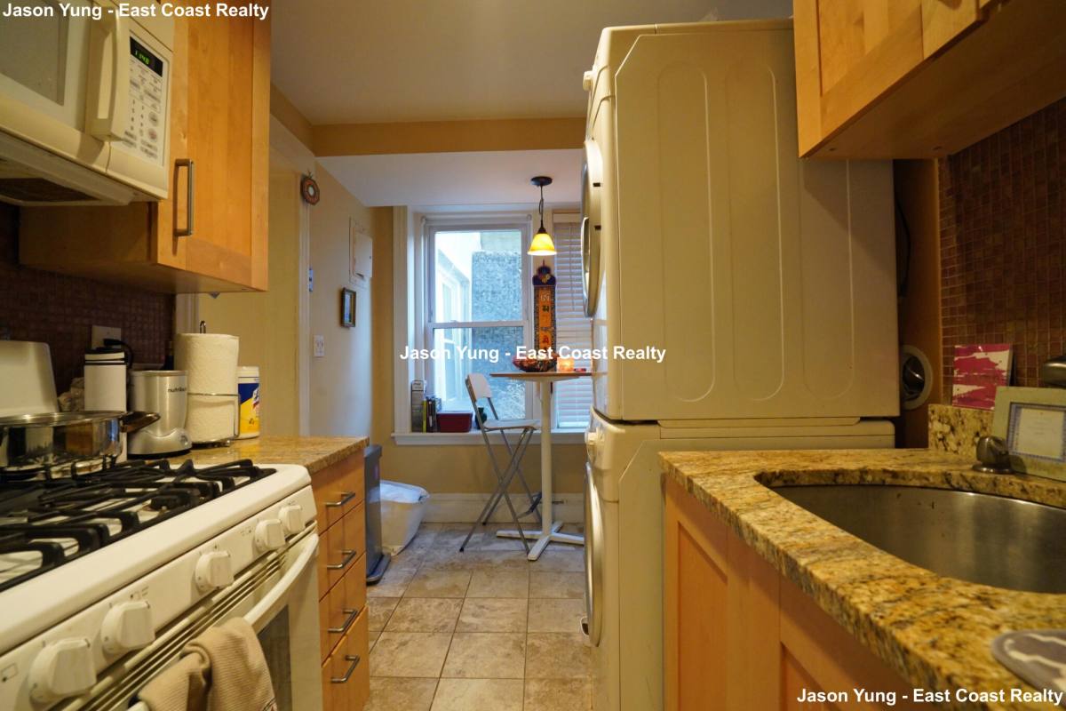 Apartment for rent at 1691 Commonwealth Ave #2, Brighton, MA 02135