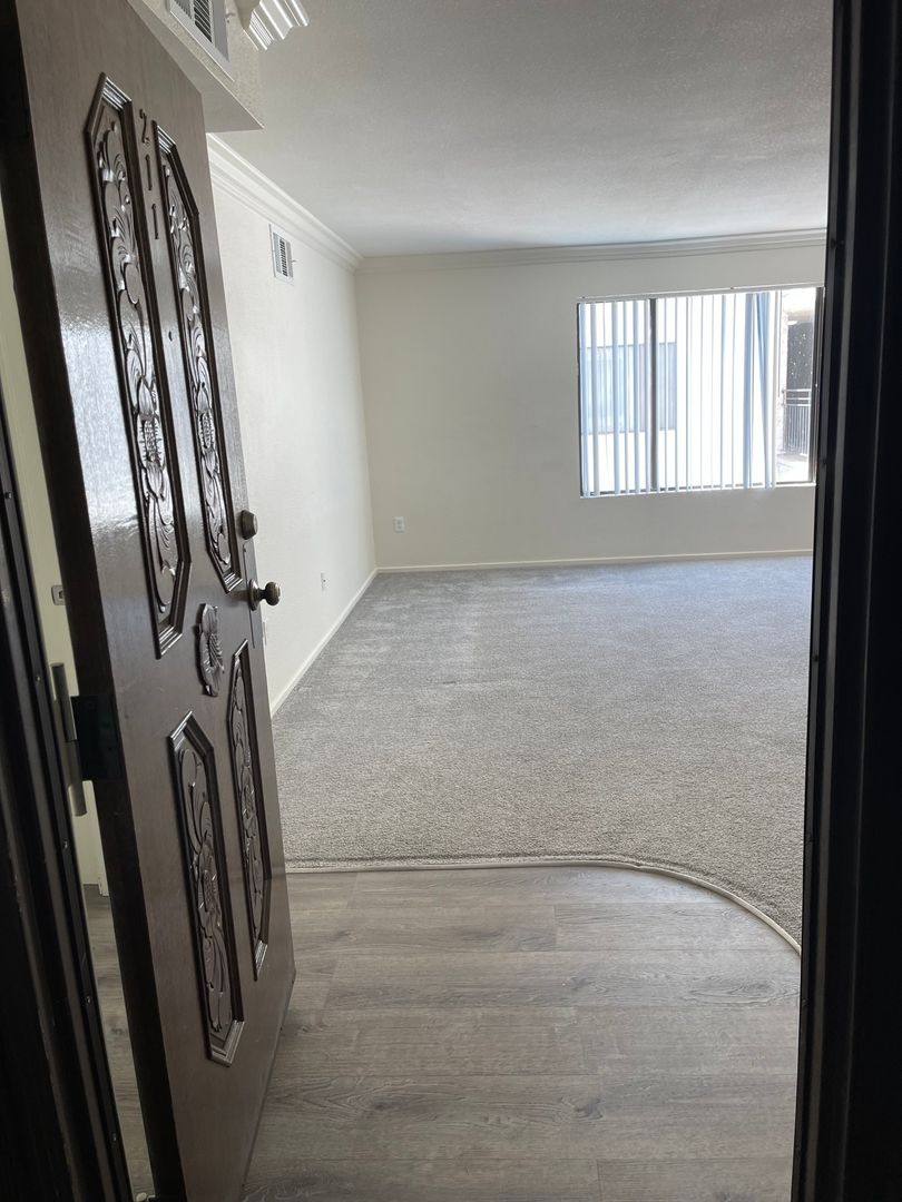 Apartment for rent at 7509 Haskell Ave, Van Nuys, CA 91406