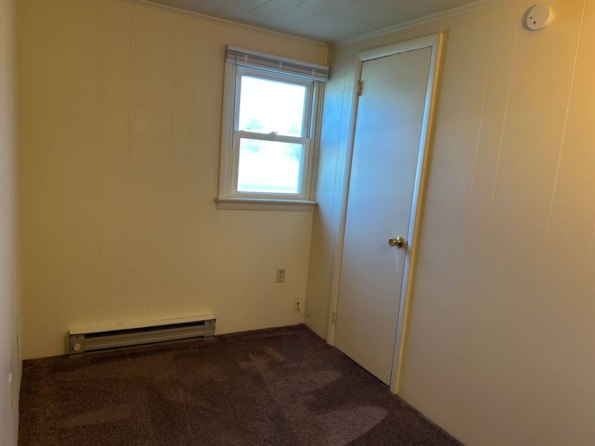 Apartment for rent at 420-430 E High St, Palmyra, PA 17078