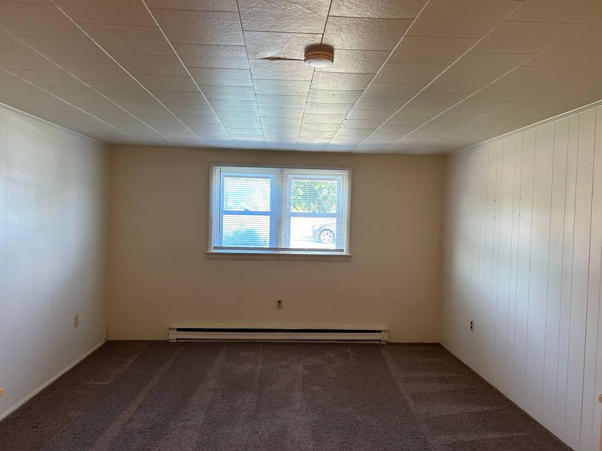 Apartment for rent at 420-430 E High St, Palmyra, PA 17078