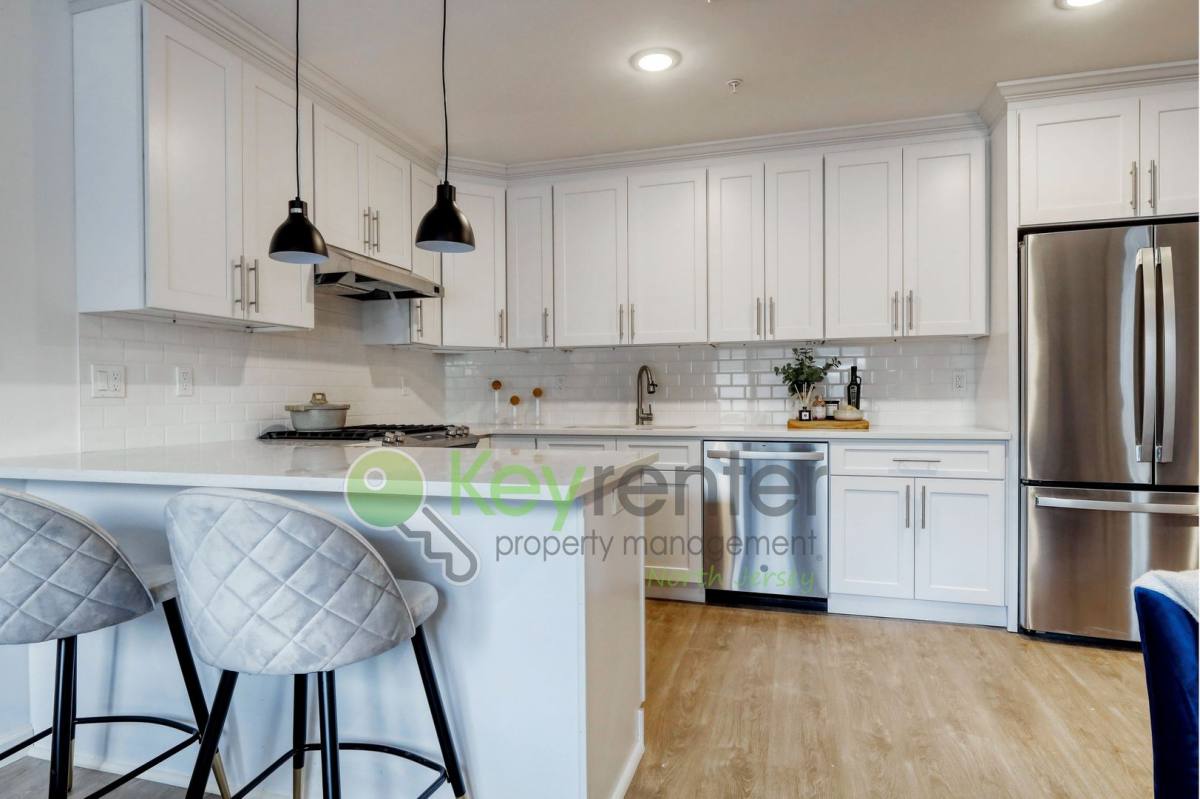 Townhouse for rent at 176 Pennington Ave #16, Passaic, NJ 07055