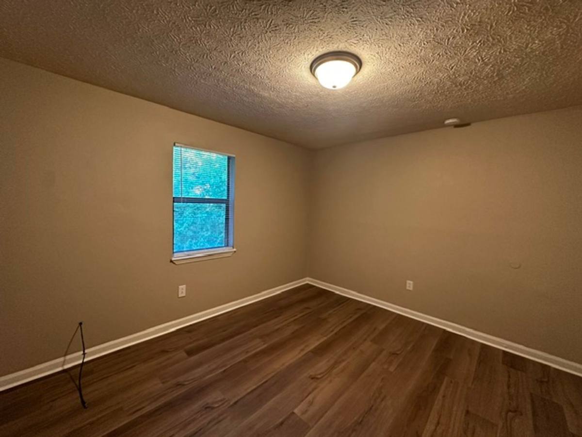 Apartment for rent at 119 Michele Place, Athens, GA 30606