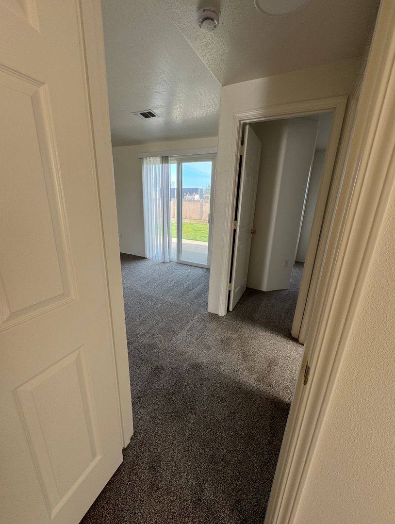 House for rent at 3936 Francine Court, White City, OR 97503