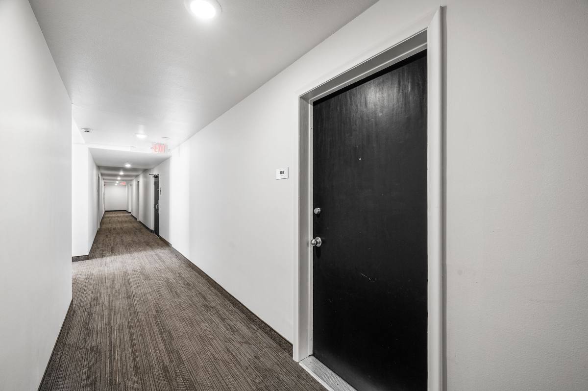 Apartment for rent at 6200 Golden Valley Rd, Minneapolis, MN 55422