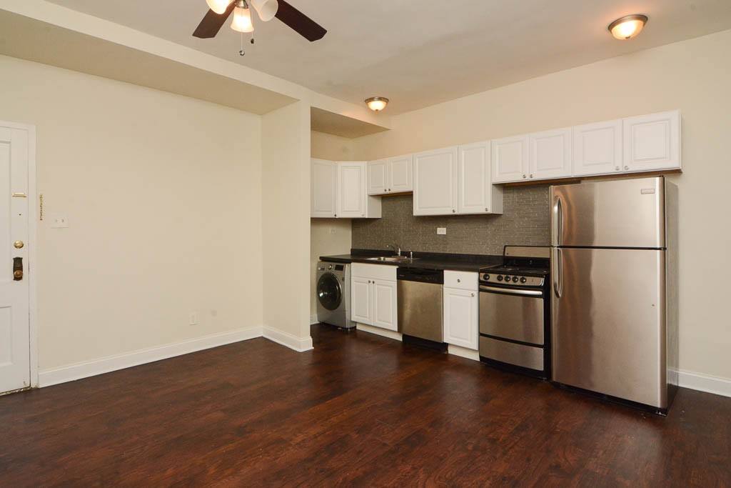 Apartment for rent at 3343 Marshfield #P501, Chicago, IL 60657