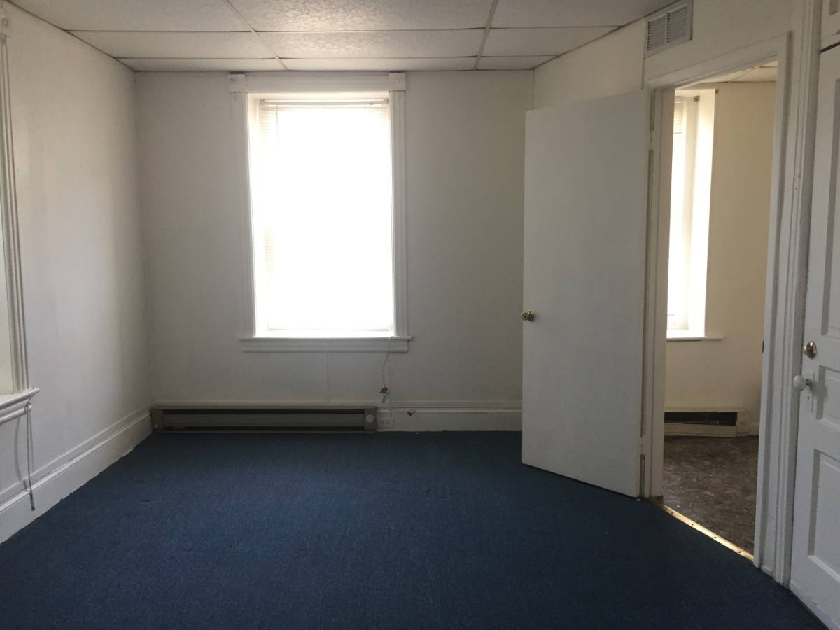 Apartment for rent at 682-684 Hayes St, Bethlehem, PA 18015