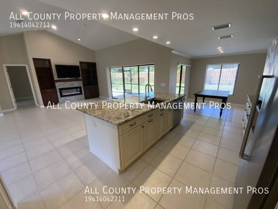 House for rent at 147 Shady Pine Lane, Nokomis, FL 34275