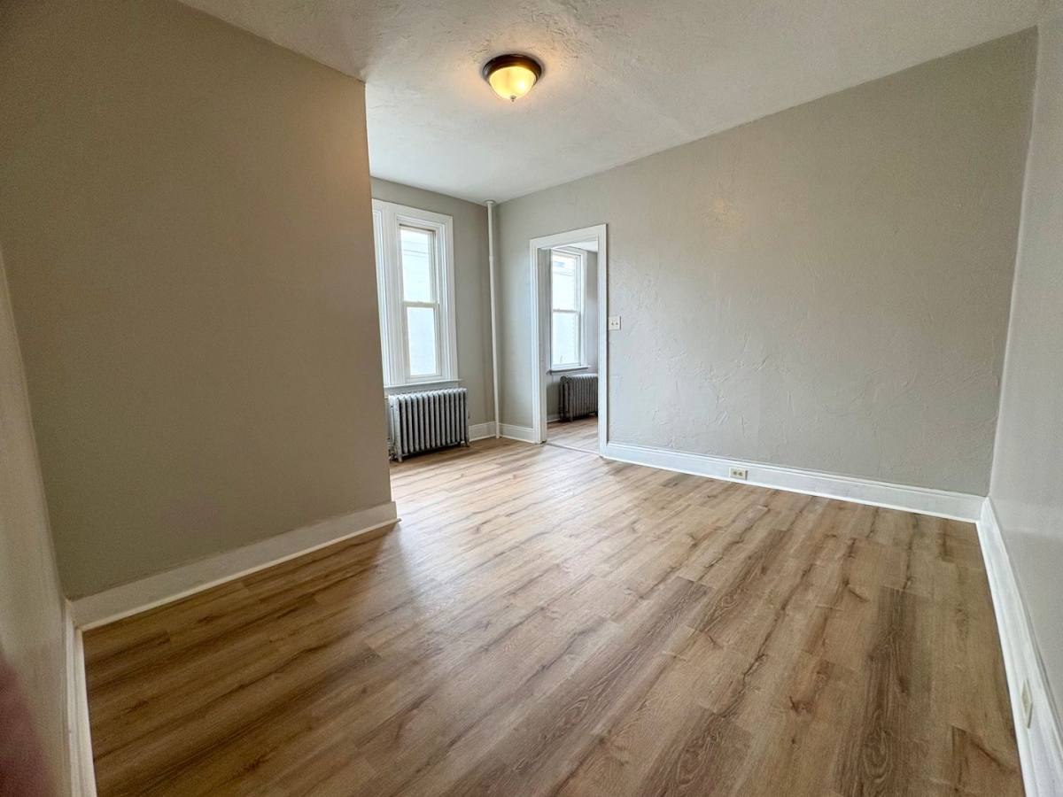 Townhouse for rent at 923 W Princess St, York, PA 17401