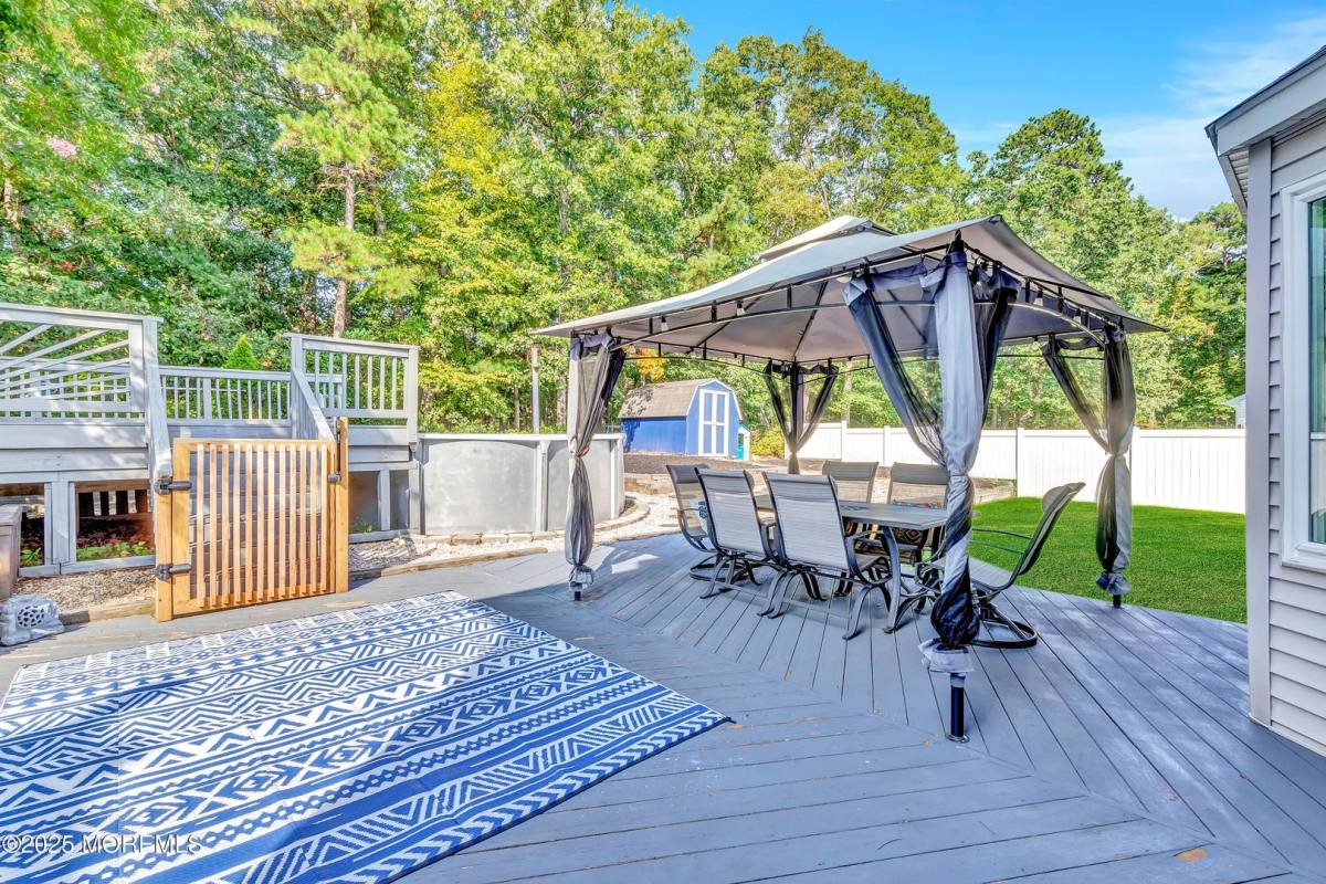 House for rent at 66 Diamond Lane, Howell, NJ 07731
