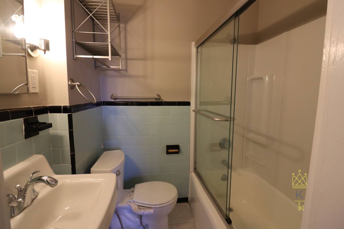 Apartment for rent at 181 Winthrop Rd #9, Brookline, MA 02445